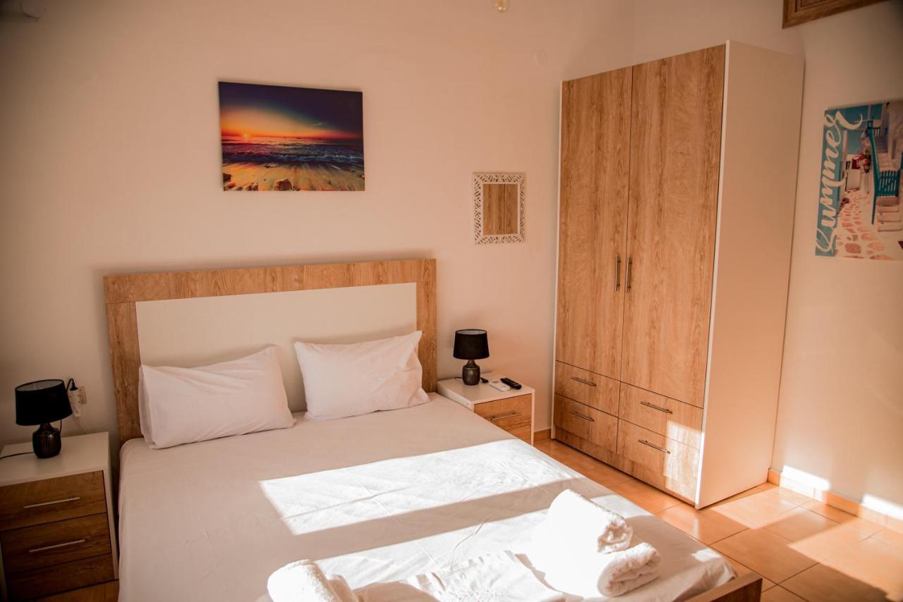 Athina Secret Apartments Adults Only Heraclión Exterior foto